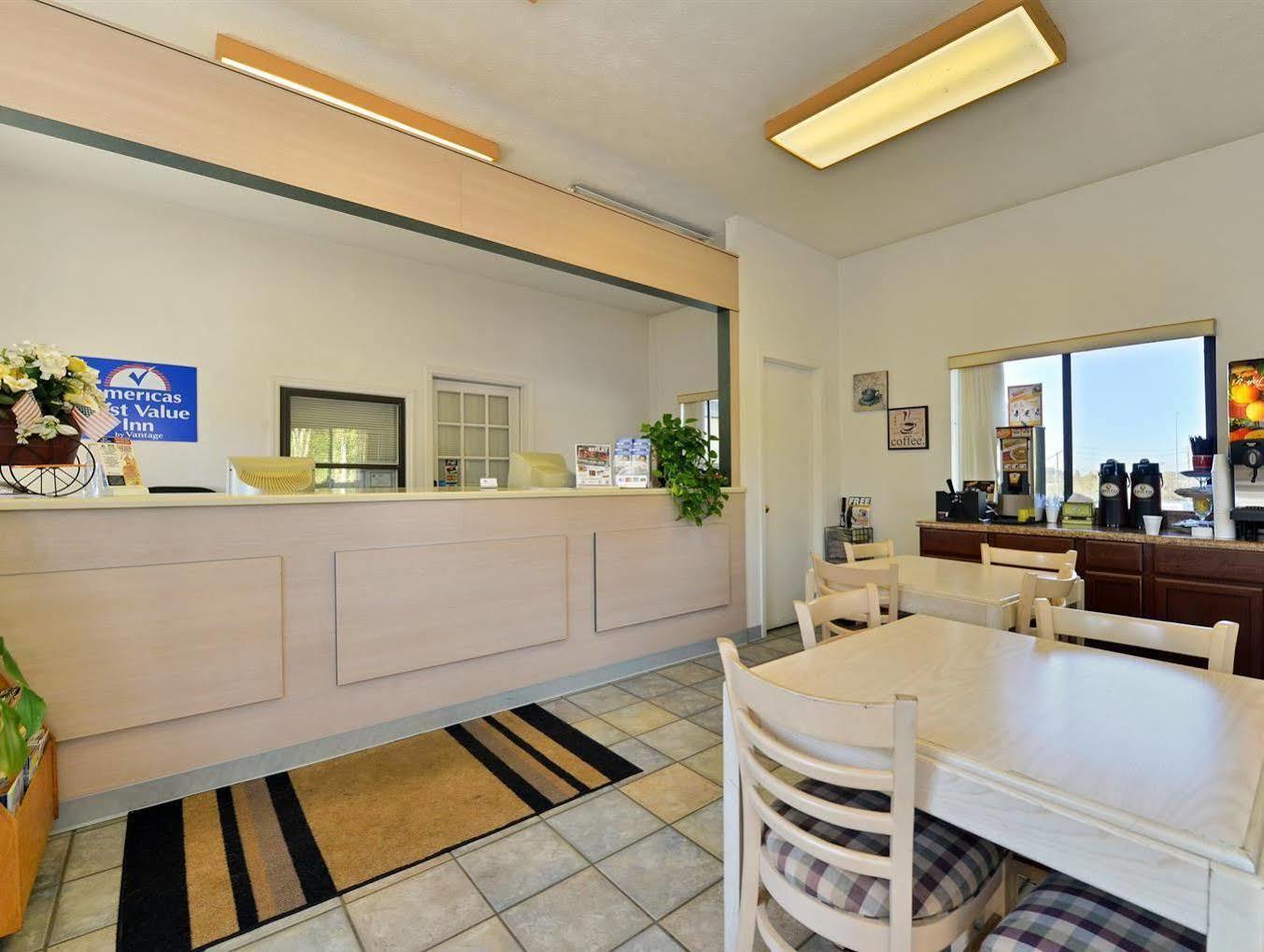 Americas Best Value Inn Kodak - Sevierville Ngoại thất bức ảnh